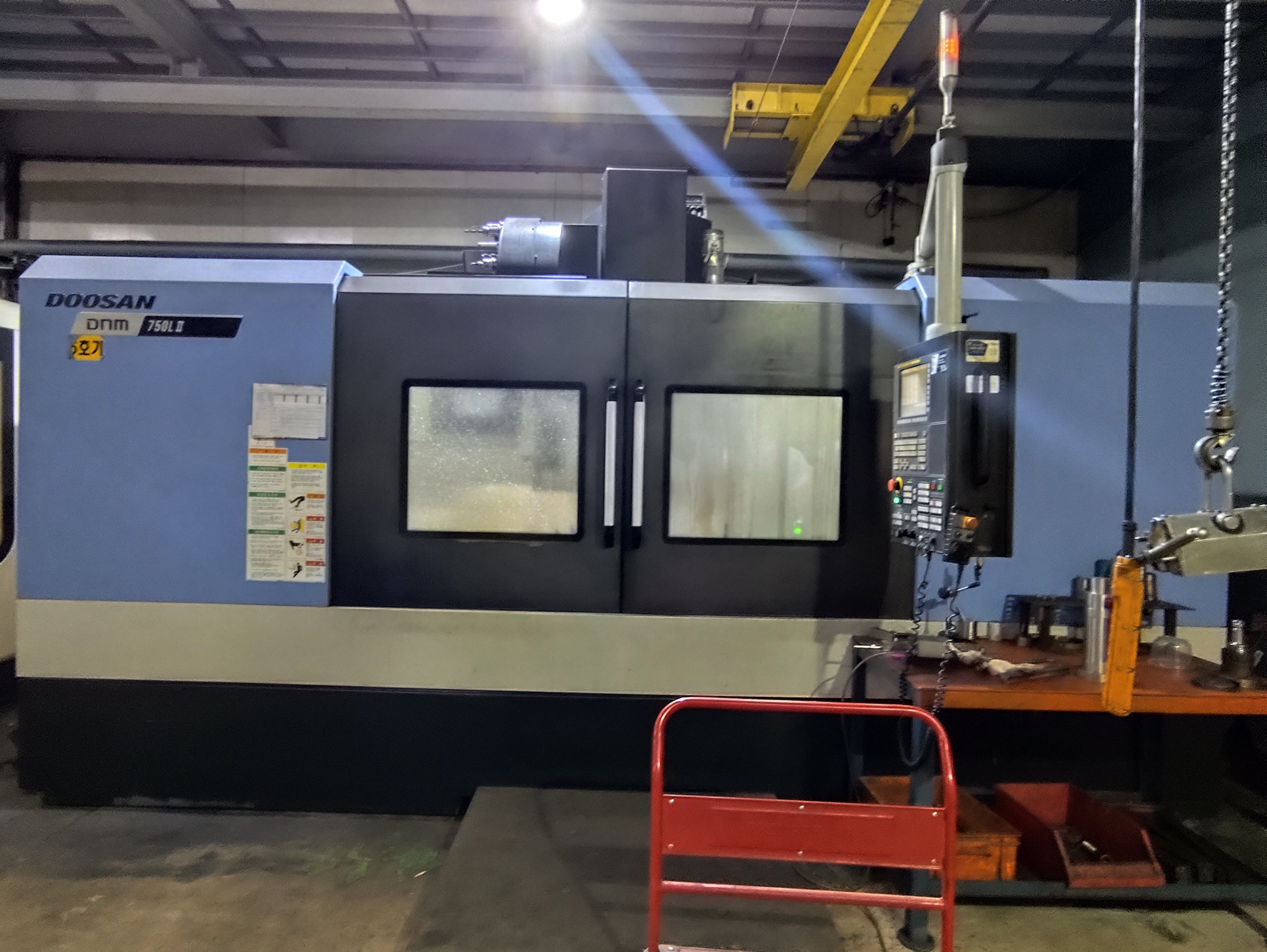 CNC lathe machine.jpg